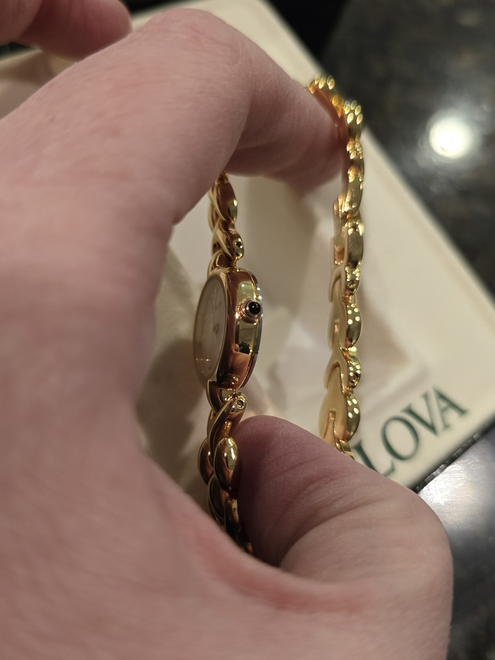 Bulova Women's Gold Bracelet Watch - Elegant Gold Tone - Picture 8 of 9